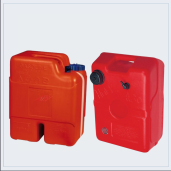 Outboard fuel tanks