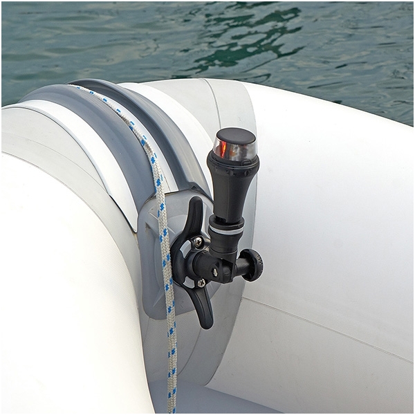 Railblaza Illuminate iPS – Portable Bi-colour Navigation Light 1