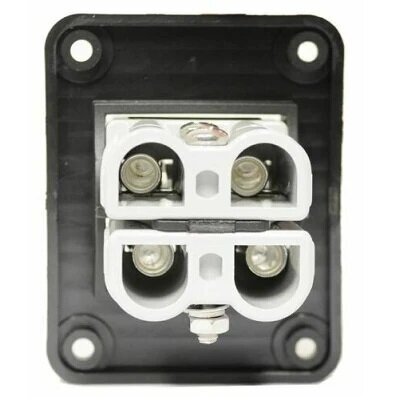 Dual 50A Anderson Connector Panel 2 Dual 50A Anderson Connector Panel 2